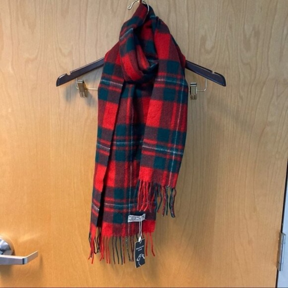 Classic Red & Green Plaid Wool Scarf - Unbranded - Picture 1 of 4